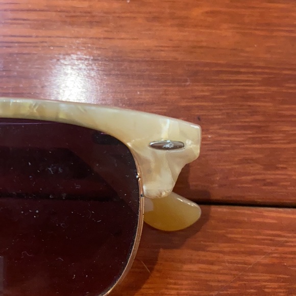 5 for $20! Abercrombie and Fitch Sunglasses - Picture 3 of 6